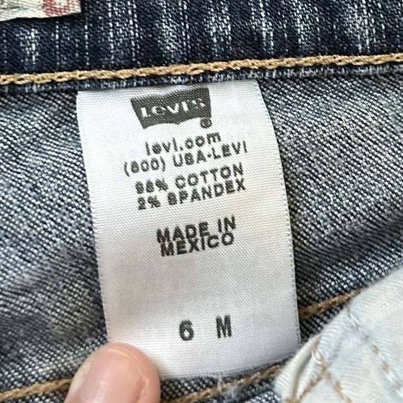 LEVIS-Vintage 550 bootcut jeans, size 6-EUC - Picture 7 of 14